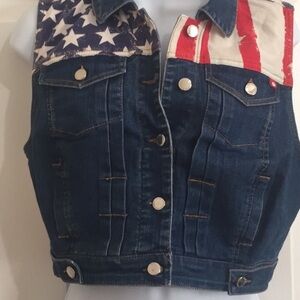 NWOT American flag vest 
Marilyn Monroe